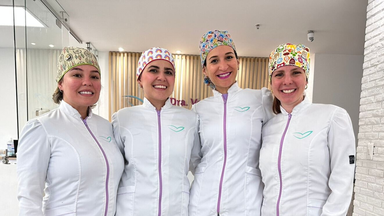 clinica diseño de sonrisa bogota.jpg - Editada (1)